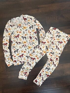 Charlie’s Project/Little Snuggles Floral & Horse Print PJ Set size 10